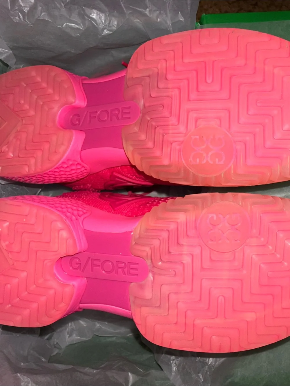 G/FORE NWT! Ladies Full Drip QRT1 Pickle Shoe - Day Glow Pink